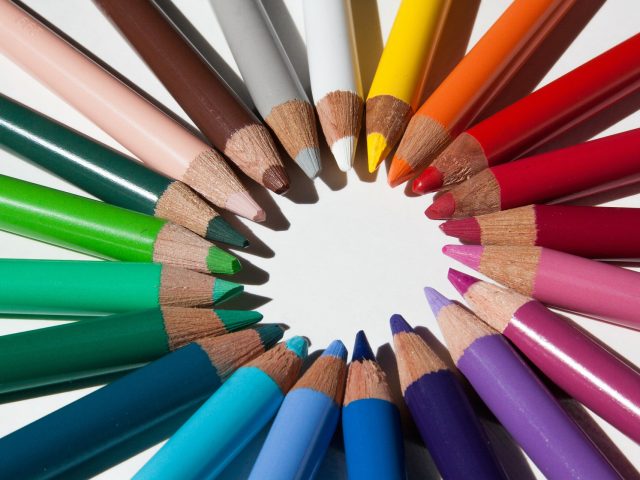 colored-pencils-179170_1920